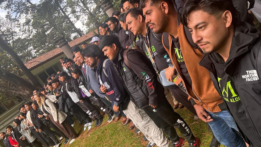 Students from EdoMex gathered together in the university courtyard.